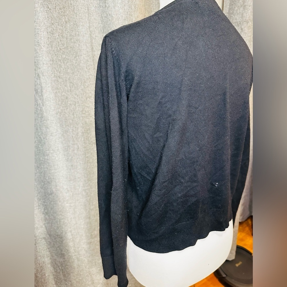 Elegant Black Button-Up Women's Cardigan - Picture 10 of 11